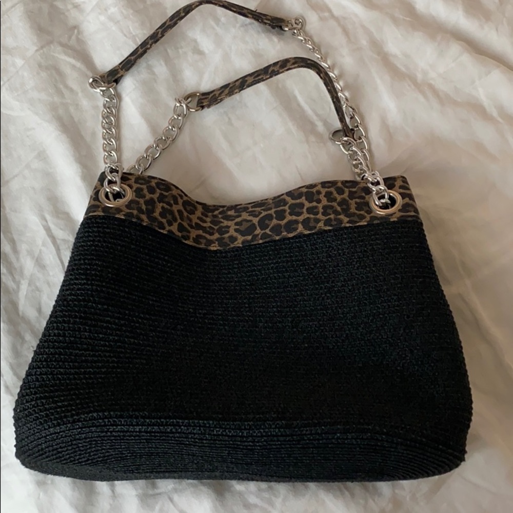 Raffia straw woven shoulder bag with leopard trim